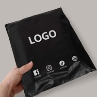 Enveloppe d'affranchissement de courrier en plastique avec logo personnalisé enveloppe d'emballage de vêtements enveloppe en poly Sacs postaux d'expédition personnalisés