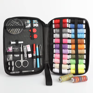 El KIT de <span class=keywords><strong>costura</strong></span> para accesorios de <span class=keywords><strong>costura</strong></span> Premium incluye carretes de hilo XL y los colores más útiles, reparaciones de emergencia, viajes, niños - Product Image 1