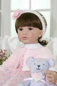 60センチメートルSilicone Reborn Toddler Girl Baby Paly Doll Lifelike Vinyl Pink Princess Toy With Bear Birthday Gift Limited Edition Doll
