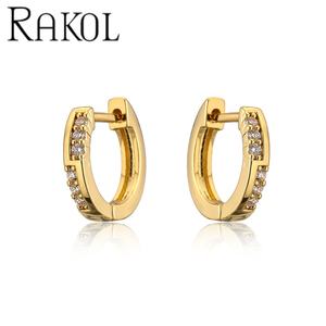 Pendientes Lakol EP5627 Diseño 2025 Chapados en Oro Real, Simples y Elegantes para Mujer - Product Image 2