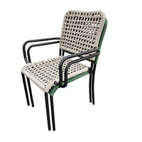 Chaise de bistrot en aluminium moderne empilable et portable pour l'extérieur, idéale pour la cour, avec dossier en corde