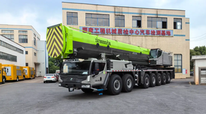 Grue <span class=keywords><strong>tout</strong></span>-<span class=keywords><strong>terrain</strong></span> ZAT8000 Zoomlion 800 tonnes, grue hydraulique sur <span class=keywords><strong>camion</strong></span>, hauteur totale maximale 150 m pour projet d'assemblage d'éoliennes - Product Image 3
