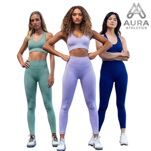Set Yoga <span class=keywords><strong>Senza</strong></span> Cuciture all'Ingrosso, Completo Sportivo 2 Pezzi per Donne, Leggings a Vita Alta e Reggiseno Sportivo, Direttamente dalla Fabbrica - Product Image 1