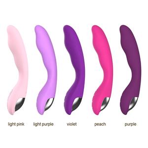 Vibromasseur en silicone pour femmes, stimulateur clitoridien rechargeable par USB - Product Image 6