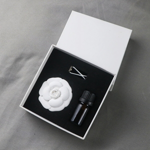 <span class=keywords><strong>Diffuseur</strong></span> d'huiles essentielles en porcelaine parfumée en forme de fleur de camélia en céramique pour voiture et maison, désodorisant en plâtre pour grille d'aération, vente en gros - Product Image 5