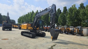 Excavadora Hidráulica de 15 Toneladas, Especialmente Diseñada para Operaciones de Voladura y Despeje en Minería, con Certificación CE - Product Image 4