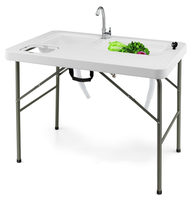Table de nettoyage de poisson pliante en HDPE de haute qualité avec pulvérisateur de nettoyage et filet de stockage pour une utilisation en extérieur