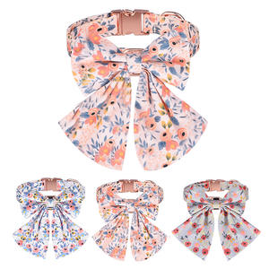 Collar de perro con pajarita Choke Lazos ajustables para perros cachorros con hebilla de metal tallada Collar Patrón de flores Collar y correa para mascotas - Product Image 4