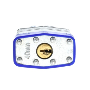 <span class=keywords><strong>Candado</strong></span> de Acero Laminado YH9110 con Cuerpo Ancho de 1-9/16 Pulgadas, Grillete Largo, Antirrobo, Aro de Plástico <span class=keywords><strong>Azul</strong></span>, Llaves Iguales - Product Image 2
