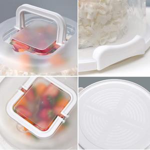 Support à gâteau <span class=keywords><strong>2</strong></span>-en-1 en plastique avec poignée sécurisée et couvercle dôme rond, réutilisable ou jetable pour un transport en toute sécurité - Product Image 4