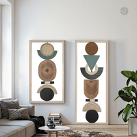 Sram & B — cadre en bois abstrait, décor mural, motif totem, entre cadre en bois, art