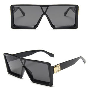 Fabrication de lunettes de soleil <span class=keywords><strong>2022</strong></span>, accessoires de mode enfants, personnalisés de haute qualité et à bas <span class=keywords><strong>prix</strong></span>, vente en gros - Product Image 1