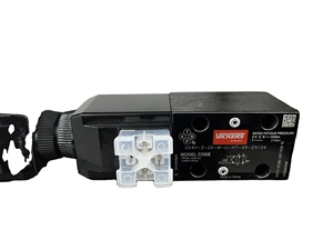 มอเตอร์ไฮดรอลิก DG4V 3 6BL M U H7 69 EN124 สำหรับอะไหล่เครื่องจักรก่อสร้าง ปั๊มไฮดรอลิก - Product Image 3