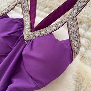 Abito <span class=keywords><strong>da</strong></span> Sera di Lusso con Cut-out e Cristalli, Halter con Corsetto in Vita <span class=keywords><strong>per</strong></span> Gala e Matrimoni - Product Image 4