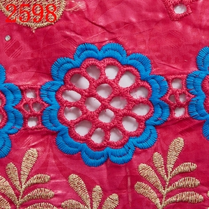 Tissu <span class=keywords><strong>Bazin</strong></span> Riche Africain pour <span class=keywords><strong>Robe</strong></span> en Dentelle de Dubaï, Tissu de Dentelle <span class=keywords><strong>Bazin</strong></span> Africain de Haute Qualité, Tissu de Dentelle Nigérian <span class=keywords><strong>2021</strong></span> 2598 - Product Image 2