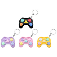Porte-clés personnalisé en plastique avec jeu de mémoire, bouton lumineux, jouet de puzzle portable anti-stress pour l'entraînement, adapté aux enfants de 2 à 4 ans, 5 à 7 ans