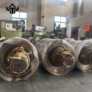 ลูกกลิ้งโรงรีดเหล็กแบบหล่อเหวี่ยง ZGCr30Ni5MoVRe แบบกำหนดเองได้ รับประกันนาน ออกแบบตามแบบ ผลิตด้วยวิธีการตีขึ้นรูป - Product Image 2