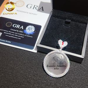 Nuovo Arrivo Ciondolo Personalizzato Hip Hop in Argento 925 a Forma di Cuore Spezzato con Foto e Moissanite - Product Image 1