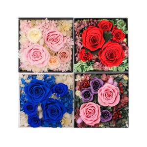 <span class=keywords><strong>2021</strong></span> Vente chaude Produit De Luxe Acrylique Couvercle Haute Qualité Véritable Éternel Préservé fleurs Roses comme Cadeaux - Product Image 2