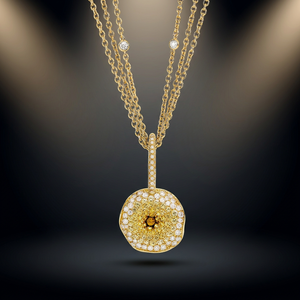 Collar con Colgante de Diamantes Amarillos y Blancos de Lujo en Oro de 18K - Product Image 3