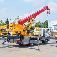 Grue de camion télescopique hydraulique tout-terrain mobile télécommandée de 16 tonnes avec moteur Weichai et moteur Liyuan à vendre