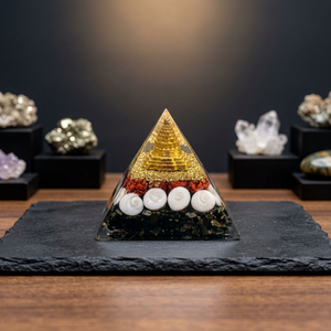 Pyramide de chakra Gomti, pyramide de cristal faite à la main, orgonite, sculpture de pierres précieuses Shree Yantra, décoration Feng Shui - Product Image 2