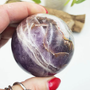 Vente en gros de sphères d'améthyste et d'agate de style bohème de haute qualité, pierre de cristal naturelle pour la décoration intérieure unique et les cadeaux de vacances - Product Image 3