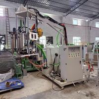 Línea de Producción de Espuma de PU con Densidad y Moldes Personalizables, Utilizada en la Fabricación de Cabezales de Mopa de Esponja PVA en Varios Estilos