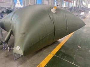 Réservoir d'<span class=keywords><strong>eau</strong></span> flexible en tissu enduit de PVC haute densité Jinlong 10000L pour l'irrigation des serres et l'<span class=keywords><strong>eau</strong></span> de pluie - Product Image 1