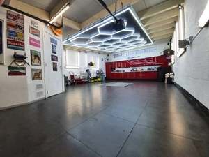 SUEZデザインLEDワークショップライト六角形LEDライトカーライトポリッシュカーショールームランプ - Product Image 3