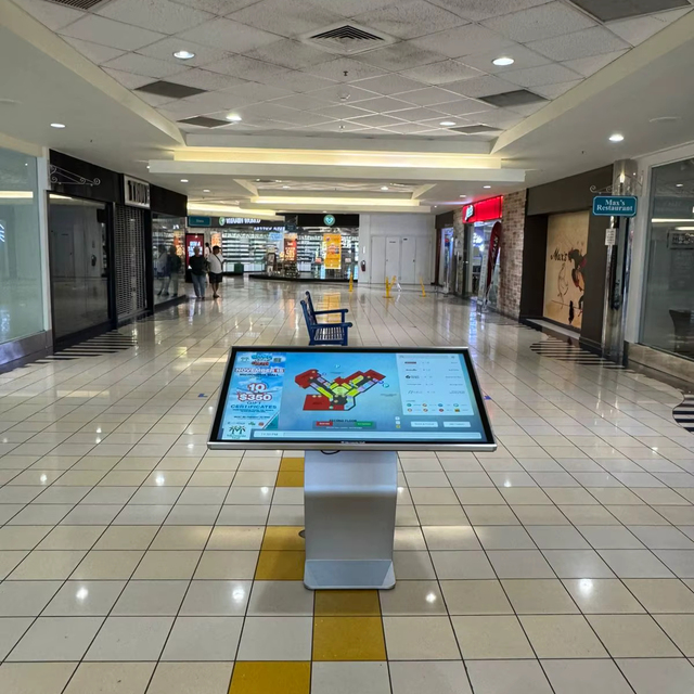 43 55 65 Inch Indoor Wayfinding 4K UHD Floor Standing Touch Screen Self-service Interactive Kiosk for Mall
