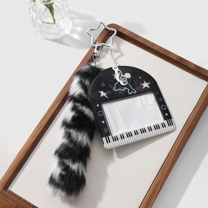 Porte-clés et pendentif de sac tendance rétro en peluche de haute qualité avec imprimé léopard dégradé et nœud à la queue - Product Image 4