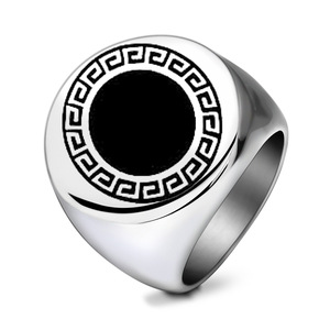 Bague ronde en or pour homme, 22 mm, motif géométrique, incrustation noire, à porter au quotidien - Product Image 4