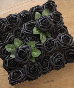 Juego <span class=keywords><strong>de</strong></span> caja <span class=keywords><strong>de</strong></span> flores artificiales 25PCS Rosas negras <span class=keywords><strong>de</strong></span> aspecto real con tallo para centros <span class=keywords><strong>de</strong></span> mesa Adorno <span class=keywords><strong>de</strong></span> jardín para fiesta <span class=keywords><strong>de</strong></span> despedida <span class=keywords><strong>de</strong></span> soltera - Product Image 3