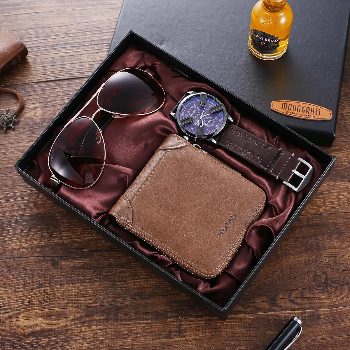 JESOU-Conjunto de relojes de cuarzo y cuero genuino para hombre, Set de 3 piezas con estilo de billetera de cuero genuino, gafas de sol a la moda + caja