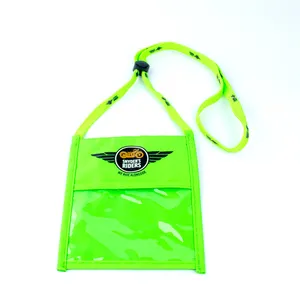 Pochette en PVC recyclé noir et rouge à la mode Porte-carte d'identité pour carte de visite Portefeuilles pour passeport à la mode Sacs OEM et ODM