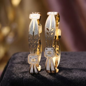 Brazaletes CNC chapados en dos tonos al por mayor, brazalete de moda, brazaletes de dos tonos de moda, brazaletes CNC de doble tono, brazalete de dos tonos para todos los días. - Product Image 3