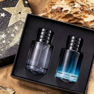 Perfume Personalizado al por Mayor, <span class=keywords><strong>de</strong></span> Lujo, con Aroma Floral Duradero, <span class=keywords><strong>Eau</strong></span> <span class=keywords><strong>de</strong></span> <span class=keywords><strong>Toilette</strong></span> en Miniatura, Set <span class=keywords><strong>de</strong></span> Regalo para el Día <span class=keywords><strong>de</strong></span> San Valentín - Product Image 5