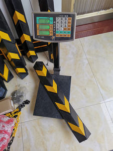 Hochwertiger 800mm L-förmiger <span class=keywords><strong>Gummi</strong></span>-Säulen-Eck schutz Standard größe - Product Image 2