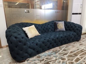 Canapé Chesterfield à boutons tuftés bleu ciel de Style italien Meubles de salon rembourrés confortables faits à la main pour Villa Appartement - Product Image 5