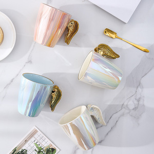 Elegante Taza de Café con Alas de Ángel Doradas, Taza de Cerámica Colorida con Asa de Alas de Ángel - Product Image 2