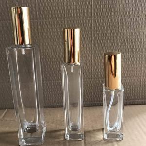 Botella <span class=keywords><strong>de</strong></span> Perfume <span class=keywords><strong>de</strong></span> cristal cuadrada <span class=keywords><strong>de</strong></span> viaje más vendida, tapa vacía <span class=keywords><strong>transparente</strong></span> <span class=keywords><strong>de</strong></span> oro/plata, 30ml, 50ml, 100ml, spray <span class=keywords><strong>de</strong></span> niebla, crema facial aromática - Product Image 5