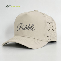 Casquette de baseball structurée à 5 panneaux avec logo personnalisé, en nylon perforé au laser, respirante, pour sports de plein air, réglable