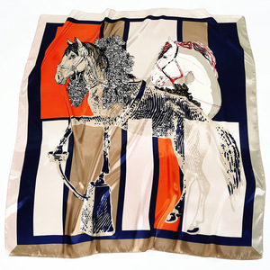 Оптовая продажа, роскошный Шелковый квадратный шарф 90 см с принтом лошади, Мягкий Квадратный атласный шелковый шарф для женщин - Product Image 3