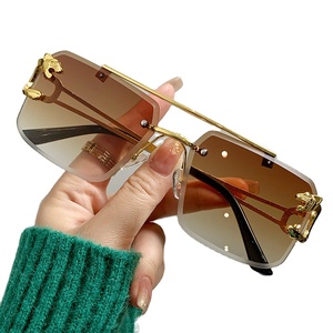 Lunettes de soleil élégantes, tendance, grandes, carrées, sans monture, avec verres polarisés, monture en métal - Product Image 1