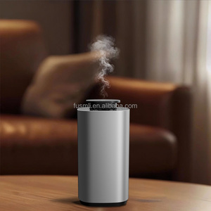 Difusor de Aceites Esenciales para Automóvil Personalizable, Tipo de Batería: Tipo-C, Compacto, Temporizador Ajustable, Aroma Ajustable, Modo Automático con Encendido al Arranque del Vehículo - Product Image 1