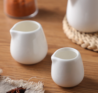 Tasse à lait en porcelaine fine avec logo personnalisé, pichet à crème et à sauce, bec verseur classique, poignée, 350 ml, pour restaurant, hôtel, vente en gros