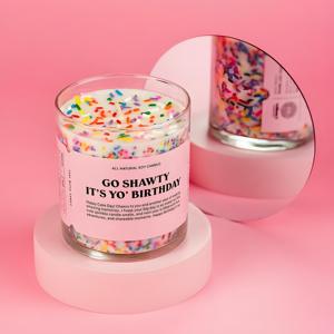 Bougies de luxe en cire de soja personnalisées en gros, design gâteau d'anniversaire, pot en verre pour cadeaux d'anniversaire et bars Diwali - Product Image 2