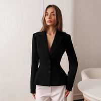 Blazer élégant pour femme, veste de costume formelle à revers et manches longues, coupe ajustée, idéal pour le bureau ou les occasions décontractées.
