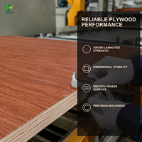 Contreplaqué recouvert de placage de bois Jinbase 18 mm 4x8, placage Sapele brun rouge E0 1220x2440 mm, feuille de première qualité pour la fabrication de meubles